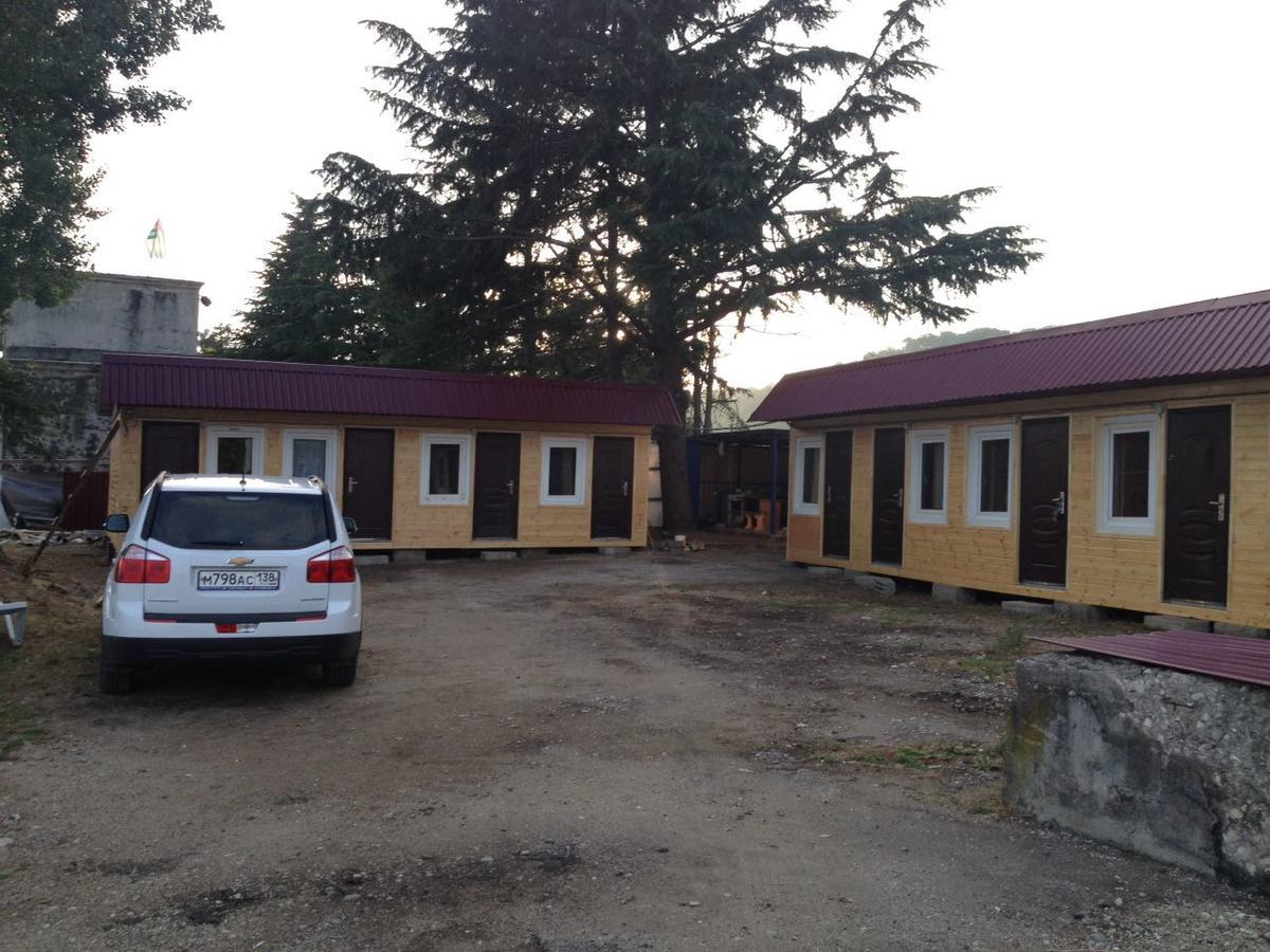 Lidzava Guest House Tri Topolya מראה חיצוני תמונה