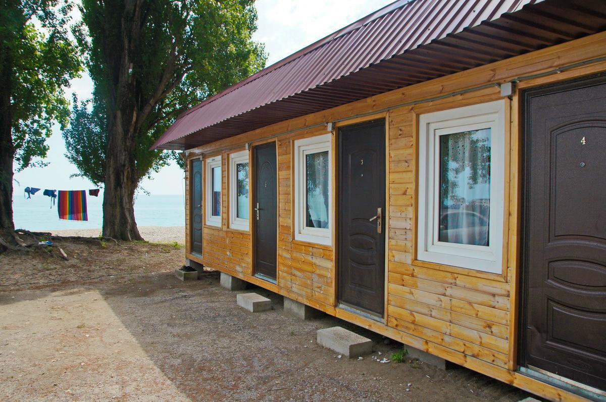 Lidzava Guest House Tri Topolya מראה חיצוני תמונה