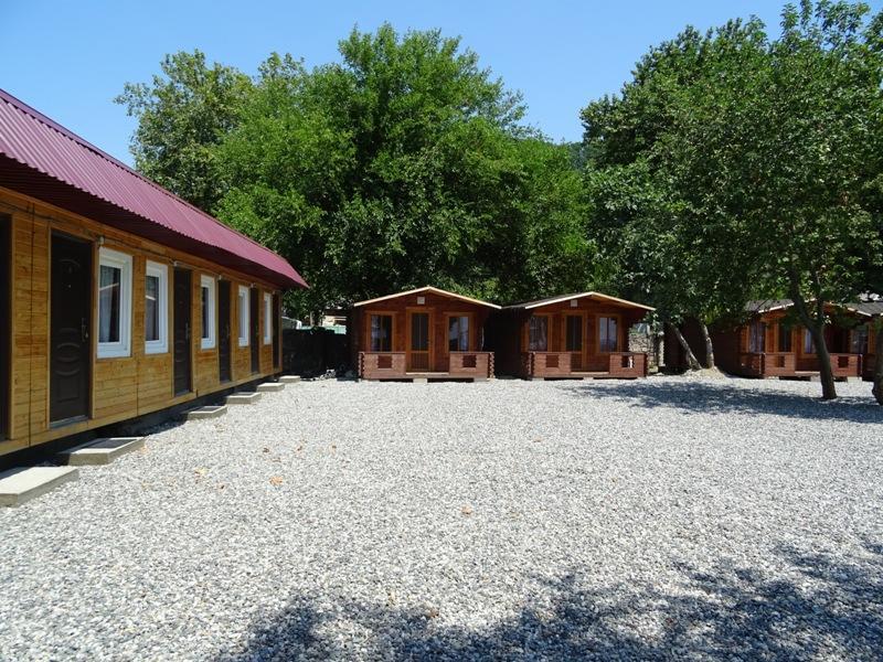 Lidzava Guest House Tri Topolya מראה חיצוני תמונה